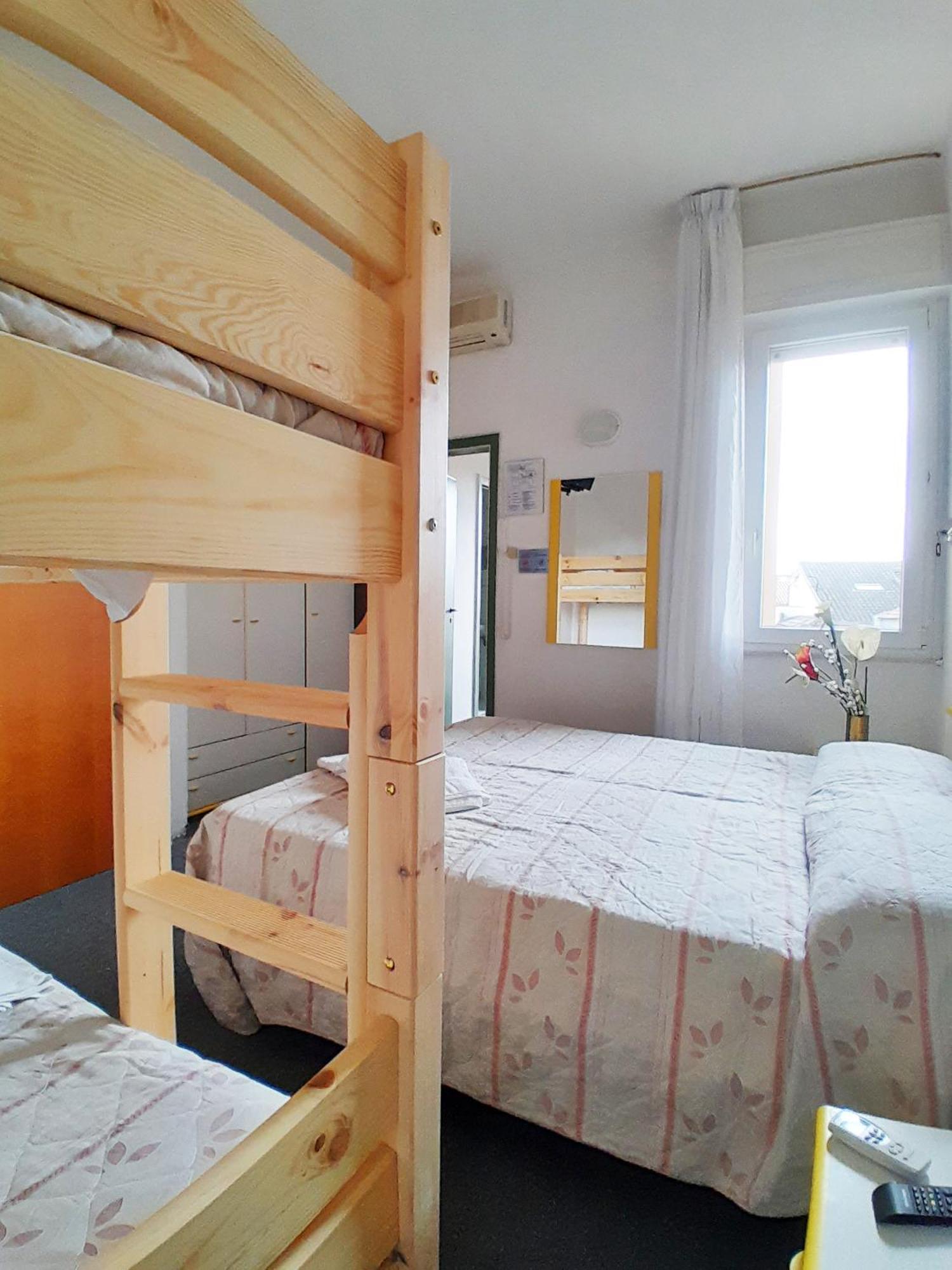 Hotel Berlino Cattolica Pokoj fotografie