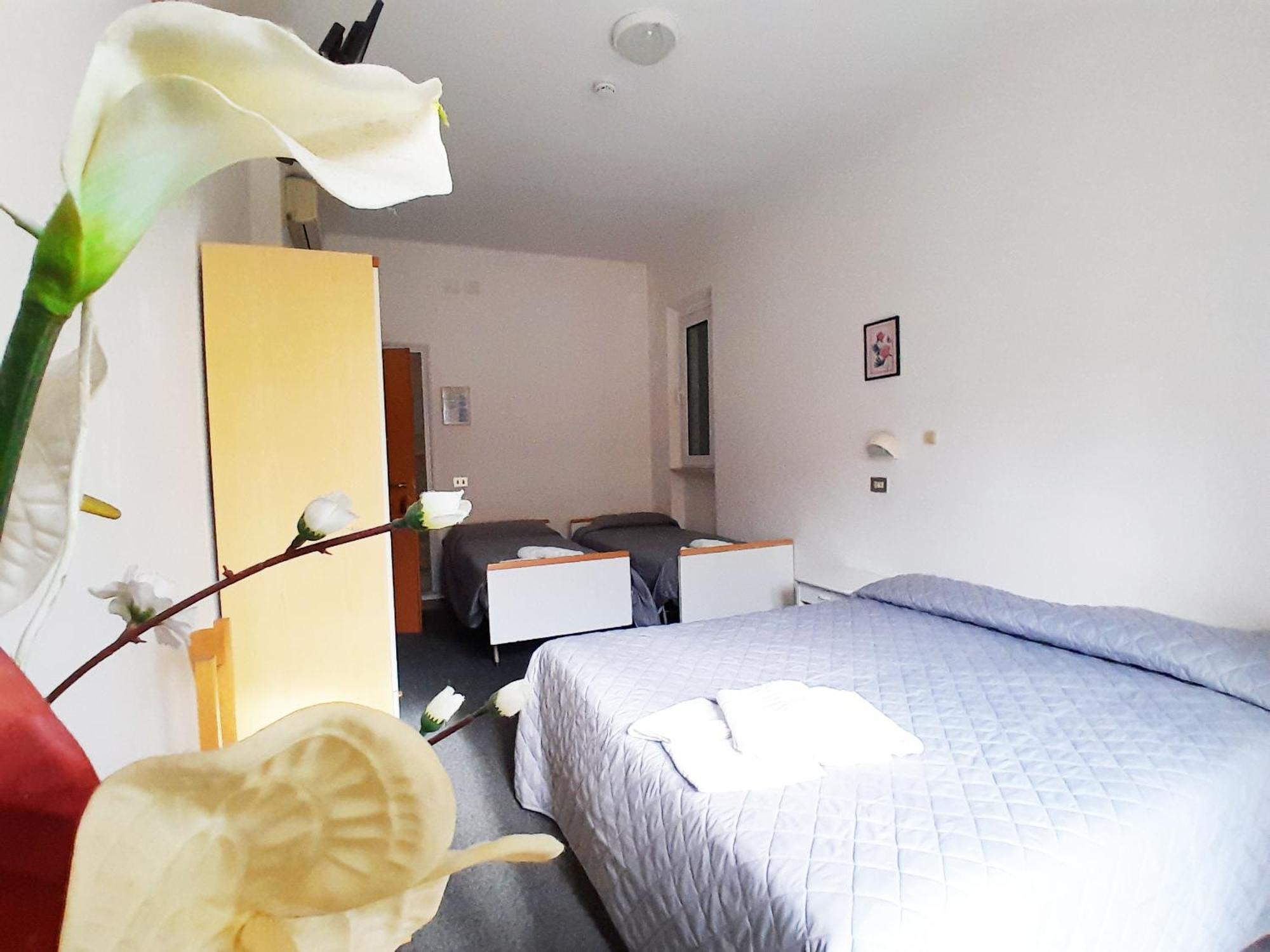 Hotel Berlino Cattolica Pokoj fotografie
