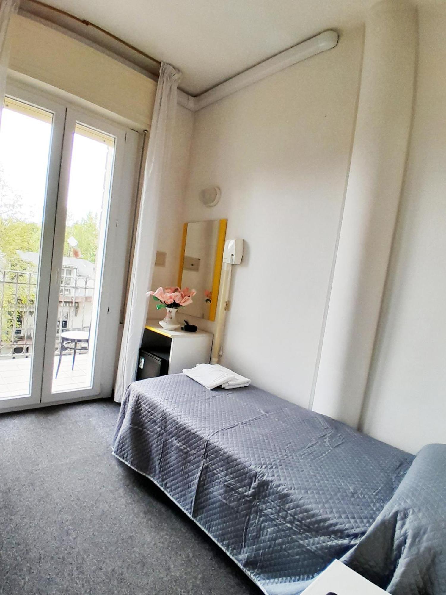 Hotel Berlino Cattolica Pokoj fotografie